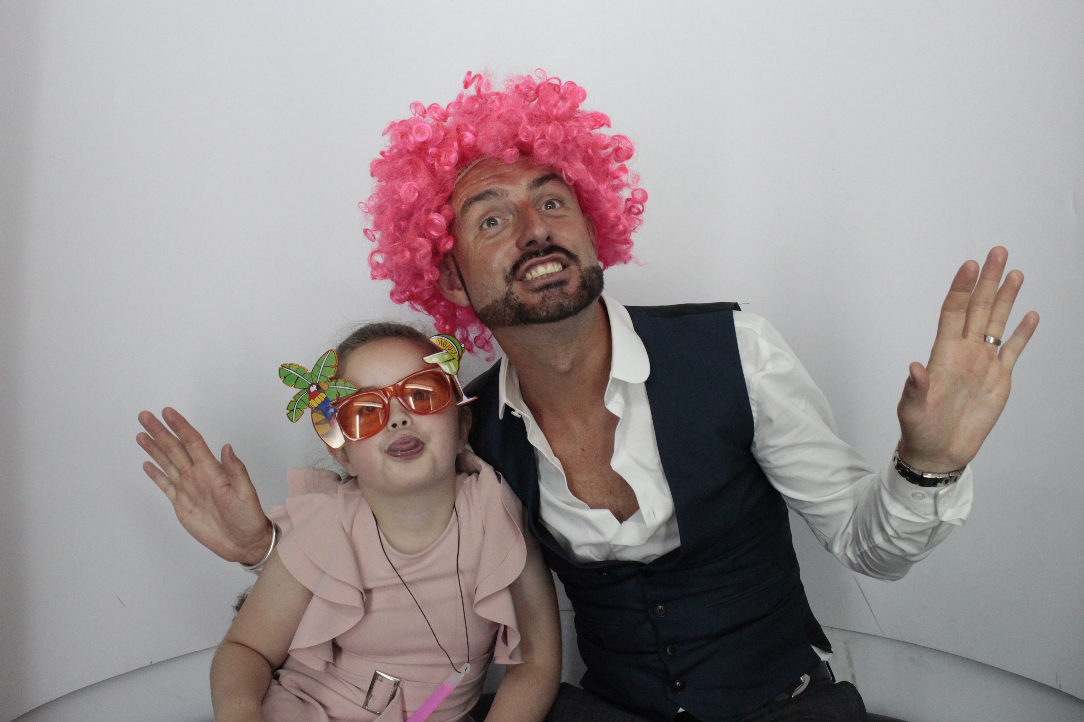 Richard & Karen's Wedding Reception | View more photos from the event at gallery.myphotoboothexperience.co.uk/u/MyPhotoBoothExperienceLtd/Richard-Karens-Wedding-Reception